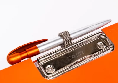 Stifthalter aus Metall